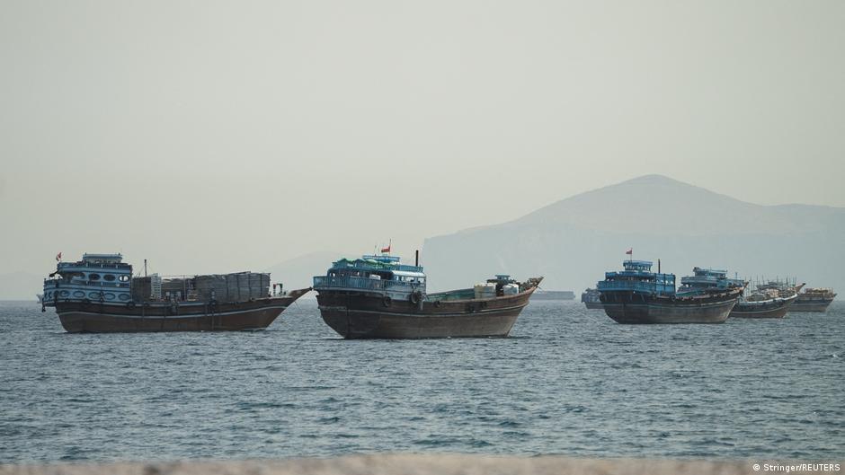 رسوم عبور المضائق.. لماذا يحق لمصر وبنما ما لا يحق لإيران؟ رسوم عبور المضائق.. لماذا يحق لمصر وبنما ما لا يحق لإيران؟