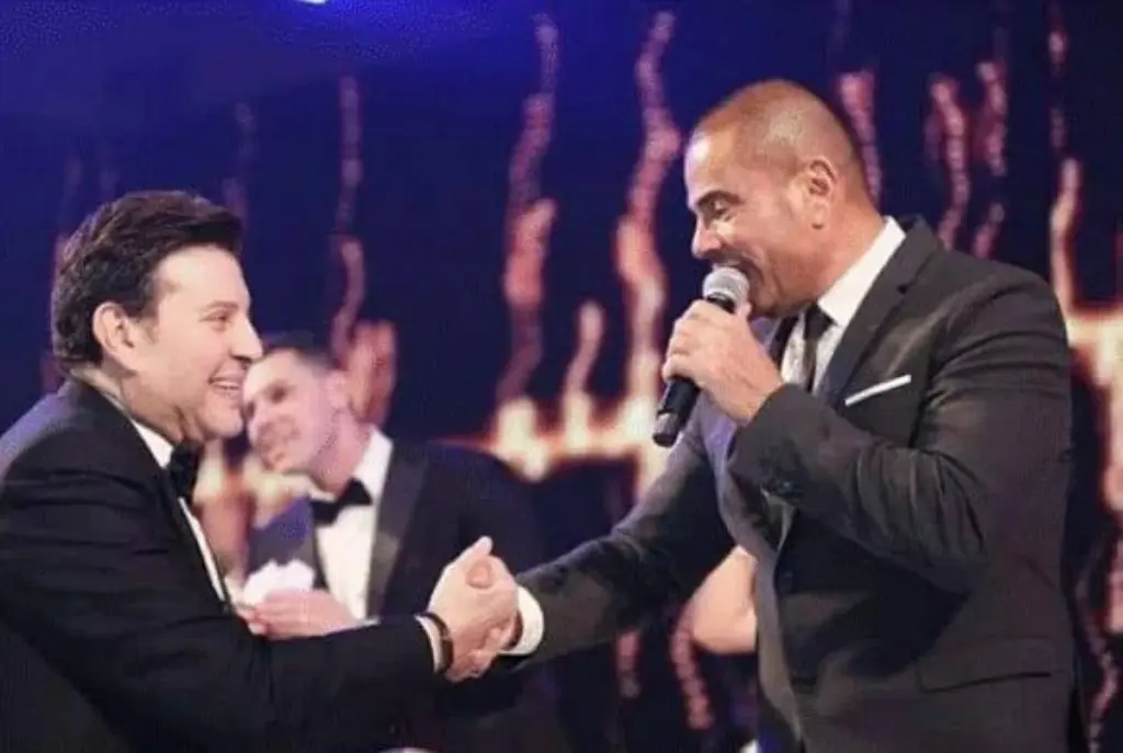 أول تعليق من عمرو دياب على وفاة هاني شاكر