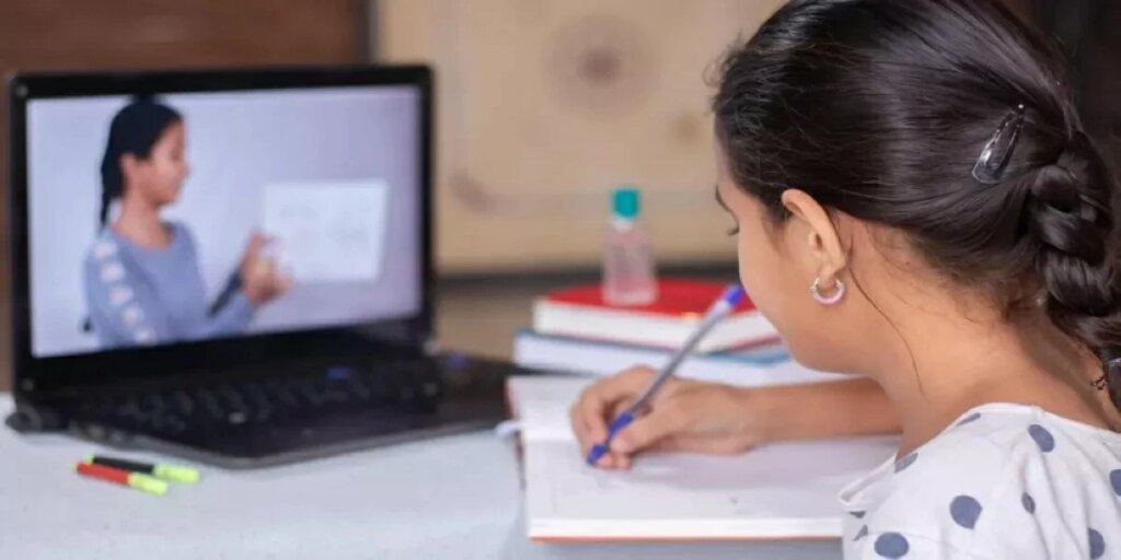 دبي.. التعلّم عن بعد في المدارس الخاصة من 5 إلى 8 مايو