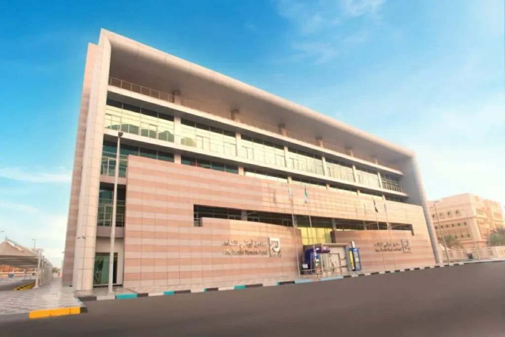 ما آلية احتساب نسبة المعاش لتصل إلى 100% وفقاً للتعديلات الجديدة في أبوظبي؟ ما آلية احتساب نسبة المعاش لتصل إلى 100% وفقاً للتعديلات الجديدة في أبوظبي؟
