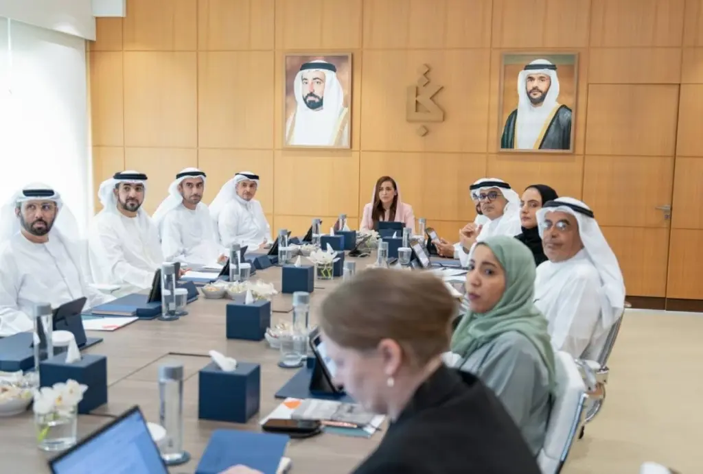 بدور القاسمي: نسعى لبناء منظومة متكاملة لصناعة النشر والمعرفة بدور القاسمي: نسعى لبناء منظومة متكاملة لصناعة النشر والمعرفة