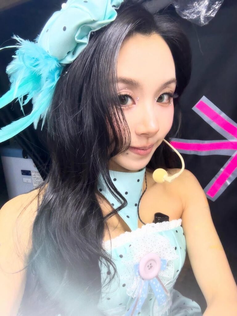 260502 تحديث تشايونغ على الانستقرام - Chaeyoung Photodump