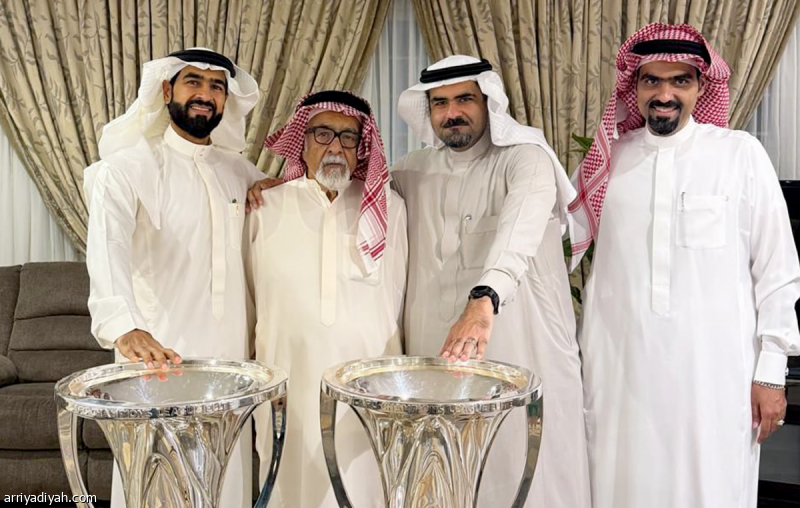 الصائغ ينقل كأس النخبة إلى مكة المكرمة