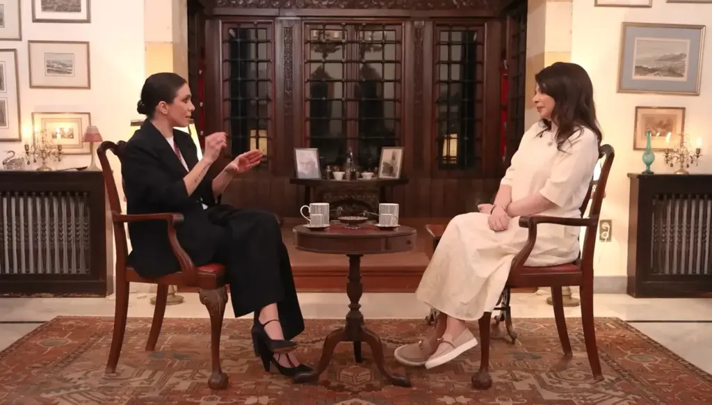 سينتيا كرم ضيفة ميشيل تويني في 'بيت الشاعر'