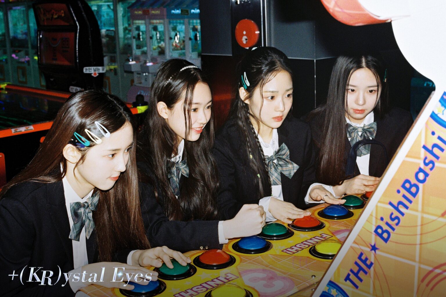 ذكرى سنوية ثالثة سعيدة لفرقة TripleS +(KR)ystal Eyes!