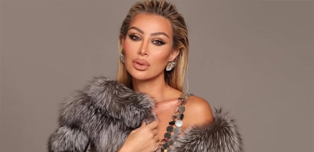 بفستان مكشوف الظهر.. مايا دياب تستعرض أنوثتها ورشاقتها