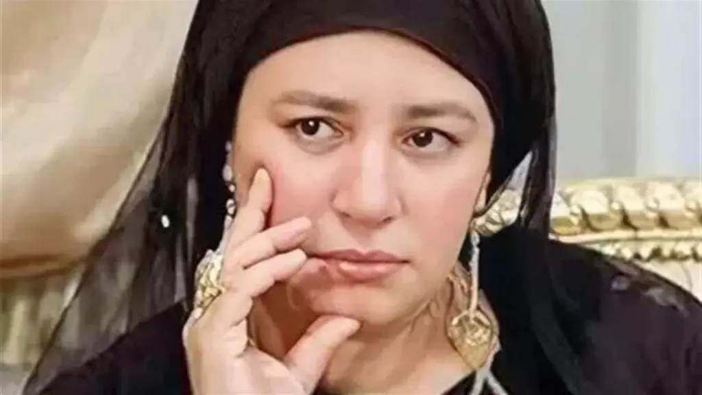 مرض عبلة كامل يتصدر في أحدث ظهور لها ويدها المتورمة حديث الجمهور