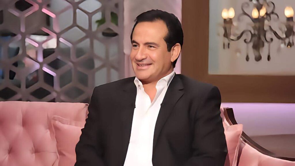 محمد ثروت في المستشفى ونجله يطلب الدعاء له محمد ثروت في المستشفى ونجله يطلب الدعاء له