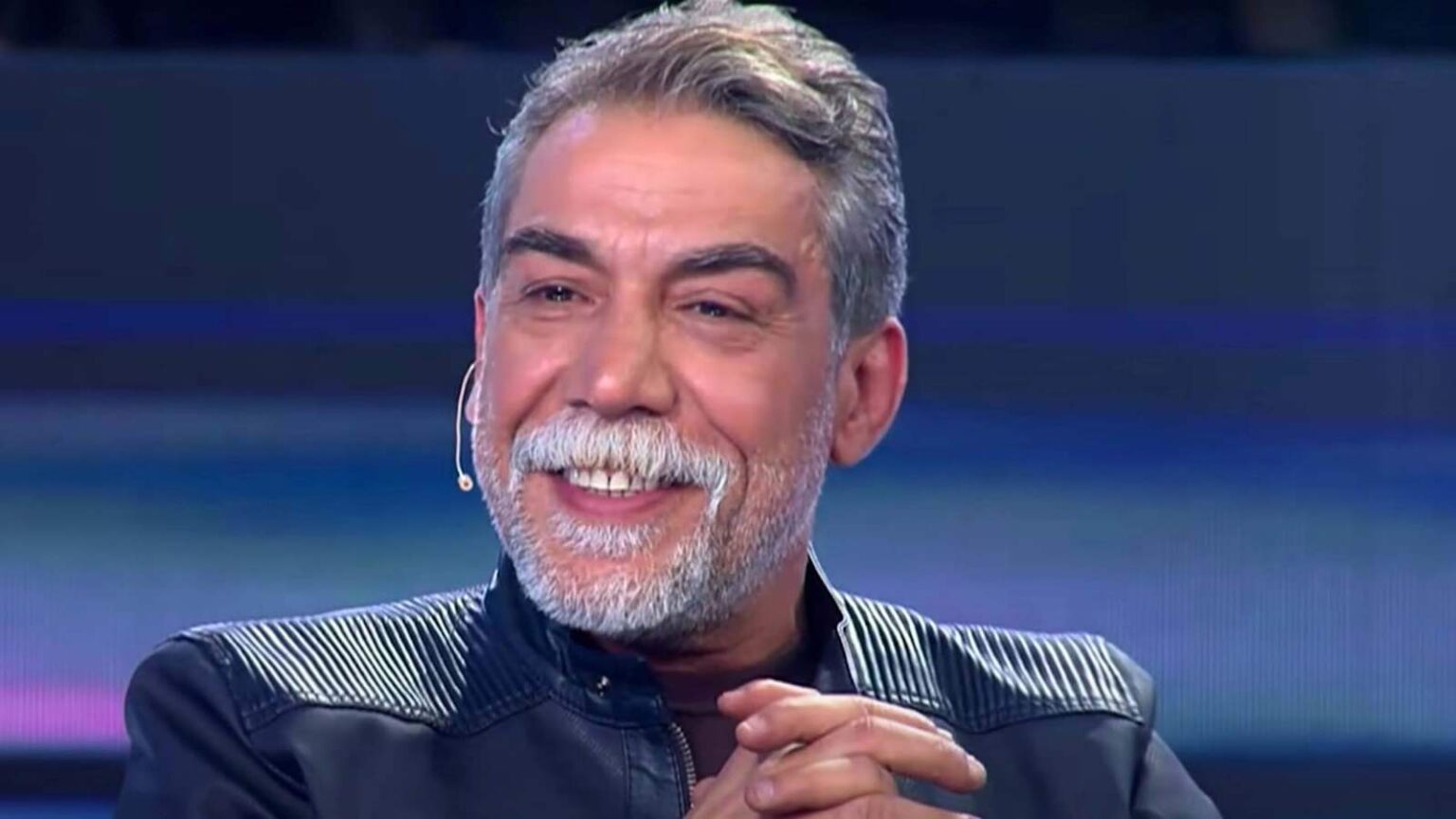 أسرار لأول مرة عن “أبو ليلى”.. أيمن رضا يكشف المعاني الحقيقية لعباراته الشهيرة أسرار لأول مرة عن “أبو ليلى”.. أيمن رضا يكشف المعاني الحقيقية لعباراته الشهيرة