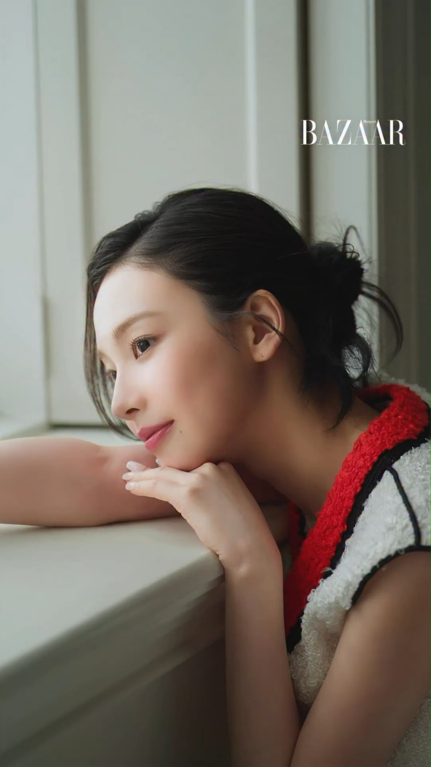 260508 كارينا لمجلة Harper's BAZAAR Korea x Chanel Beauty (إصدار مايو 2026، الإصدار الرقمي - فيلم إعلاني)