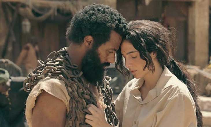 بين صخب «الأفروسنتريك» وحقائق التاريخ: فيلم «أسد» يفتح سجال الهوية في السينما المصرية بين صخب «الأفروسنتريك» وحقائق التاريخ: فيلم «أسد» يفتح سجال الهوية في السينما المصرية