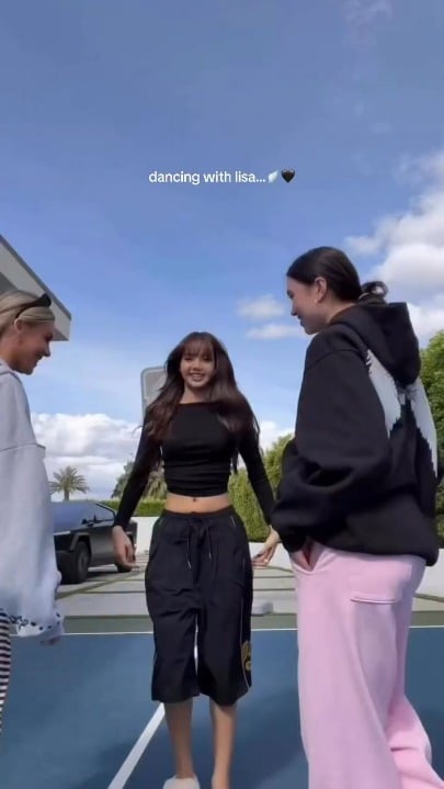 260506 تحديث Brookeandjess IG مع ليزا
