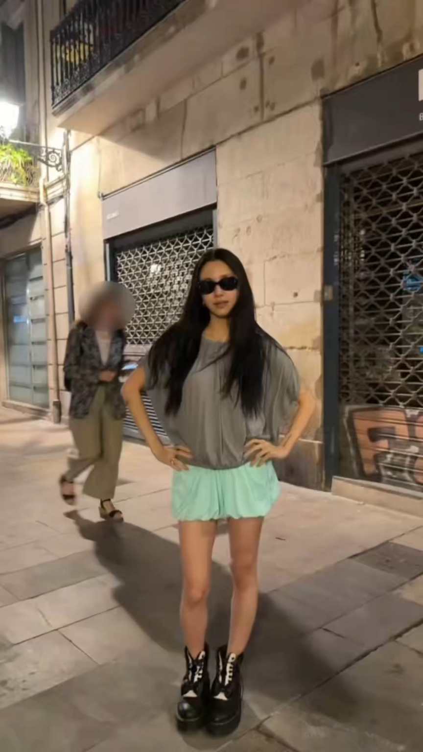 260513 تحديث تويتر - تشايونغ في برشلونة❤️🏹