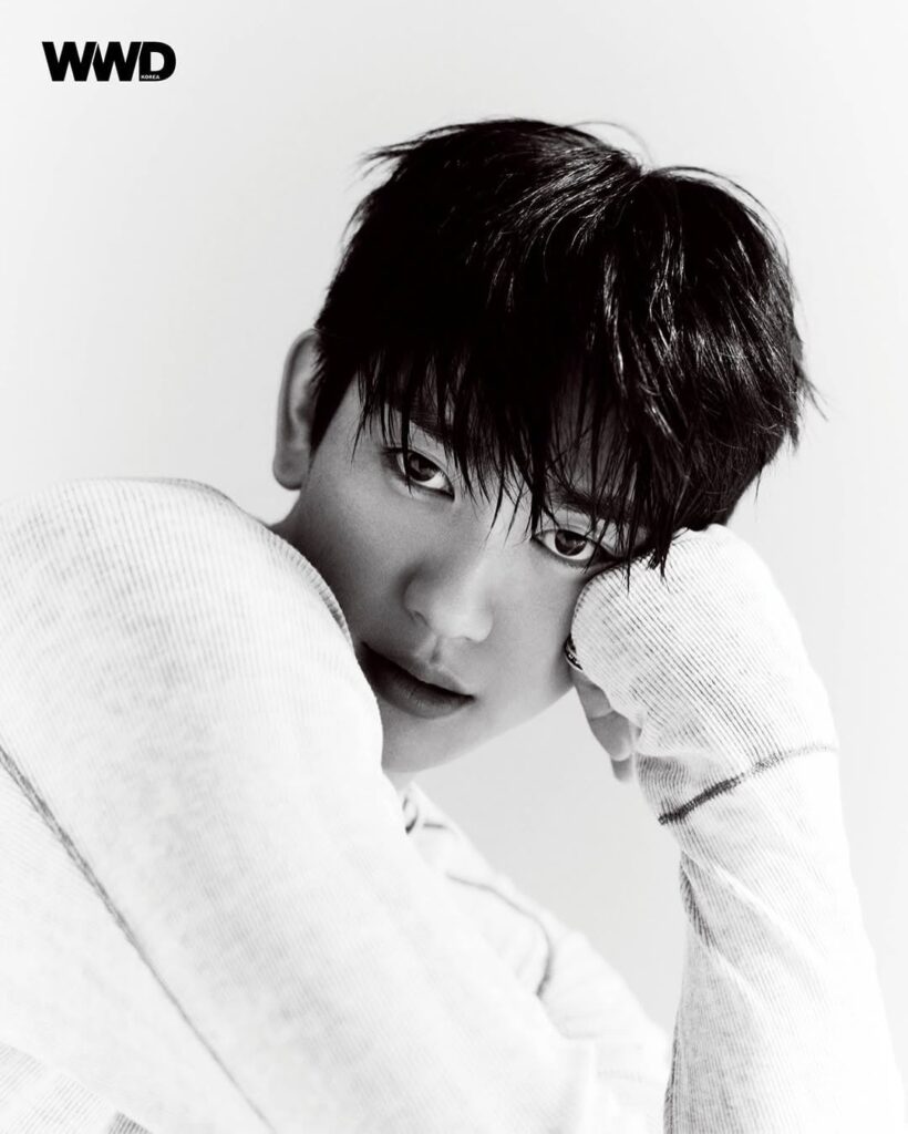 GOT7 Park Jinyoung - WWD كوريا (المعاينة المصورة لإصدار يونيو 2026)