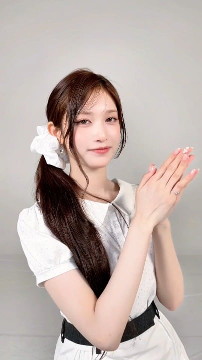 260531 تحديث TikTok الرسمي لـ IVE مع Leeseo - أعتقد أنني بخير، في الغوص 🫧 (تحدي LUCID DREAM)
