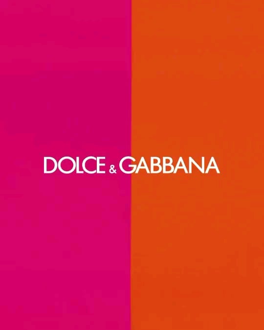260501 تحديث تويتر Dolce & Gabbana - #DGBeauty تقدم تشايونغ كالوجه الجديد لإطلالة #DolceGabbana المنعشة. تم تصميمه لسهولة الاستخدام وتعدد الاستخدامات، ويعزز المظهر الشفاه والخدود بملمس خفيف الوزن وألوان نابضة بالحياة، ويتميز بشريط Cherry Glaze وRose Dew Lip Bite.