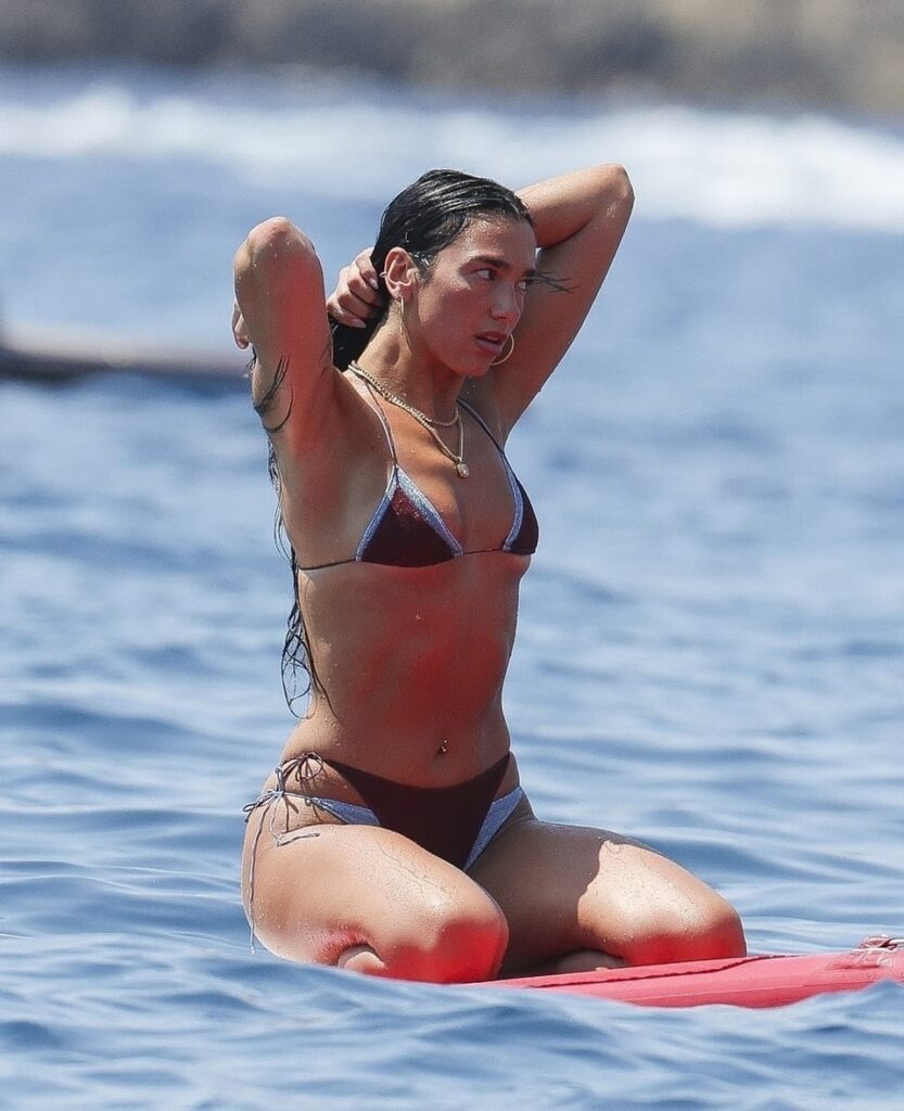 Dua Lipa 💦