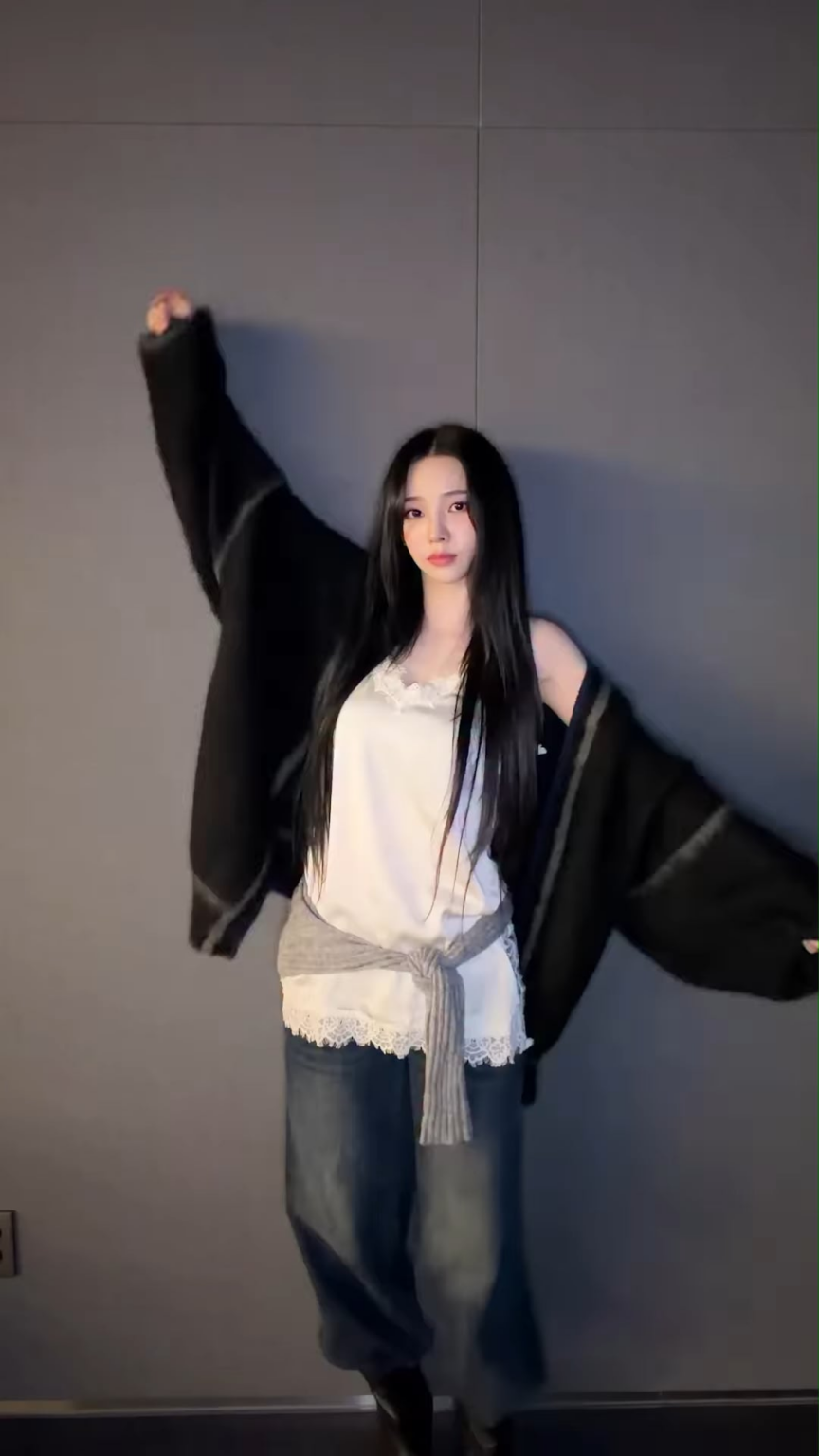 260528 تحديث aespa TikTok مع كارينا - dosom'nholic