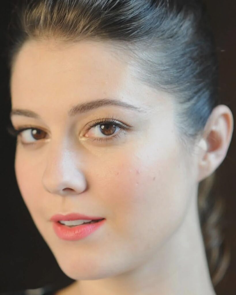 Mary Elizabeth Winstead