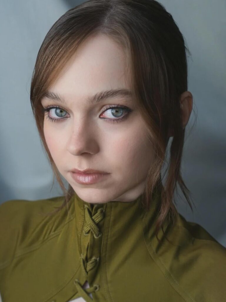 Emma Myers