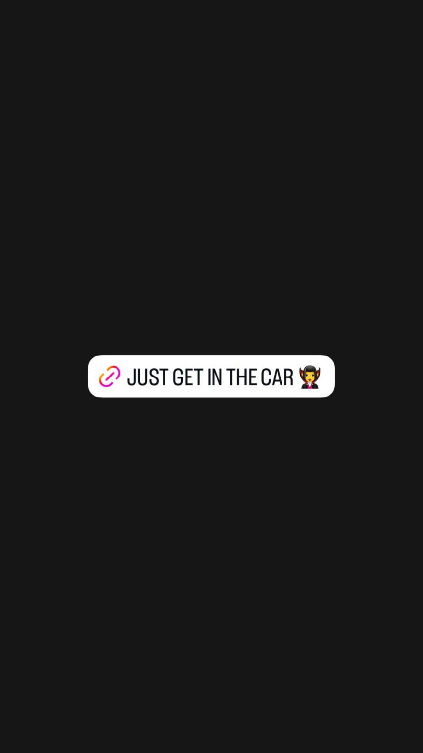 260505 جيني (jennie_hq) تحديث قصة IG