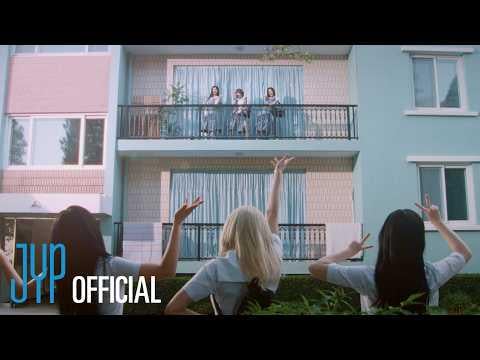 NMIXX - Heavy Serenade (فيديو الأداء)