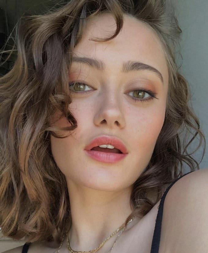 Ella Purnell