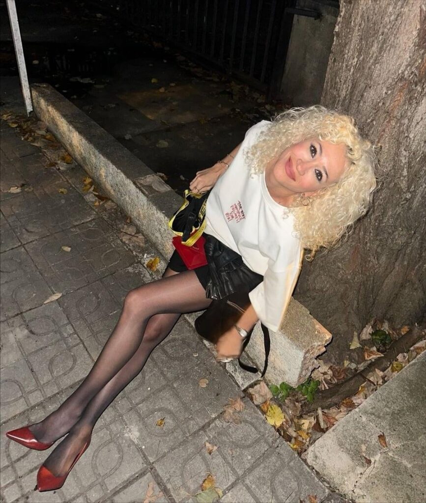 Ceyla büyükuzun VS Derin talu milf orospumu çıtır orospumu yazın özelden