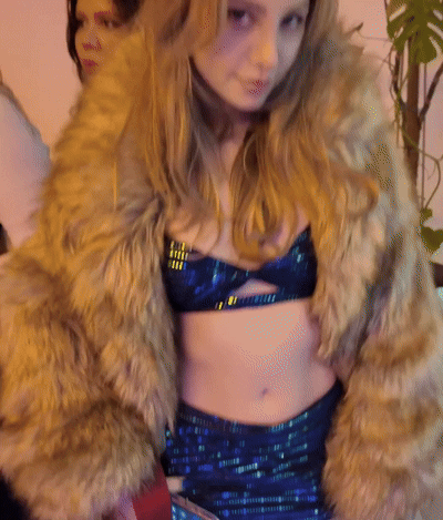Zeynep Sürmeli ( Zeybik )