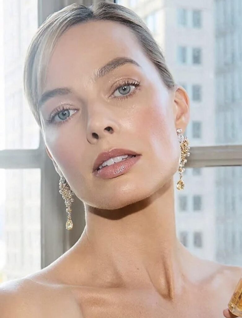 Margot Robbie