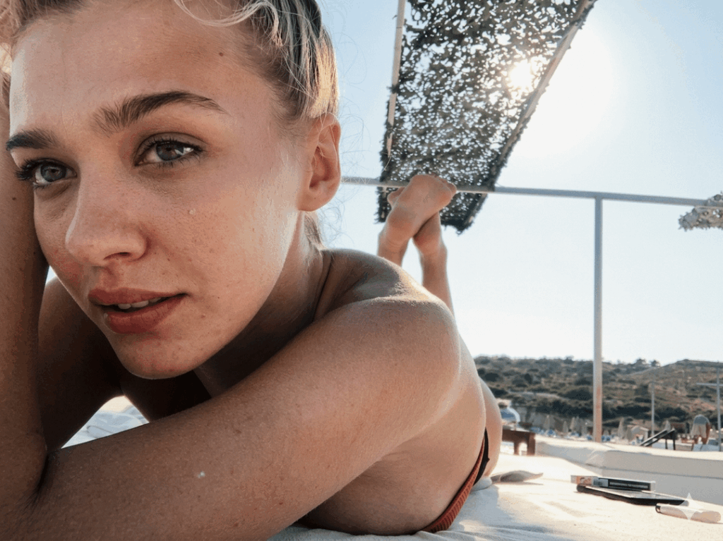Melisa Döngel ayak taban