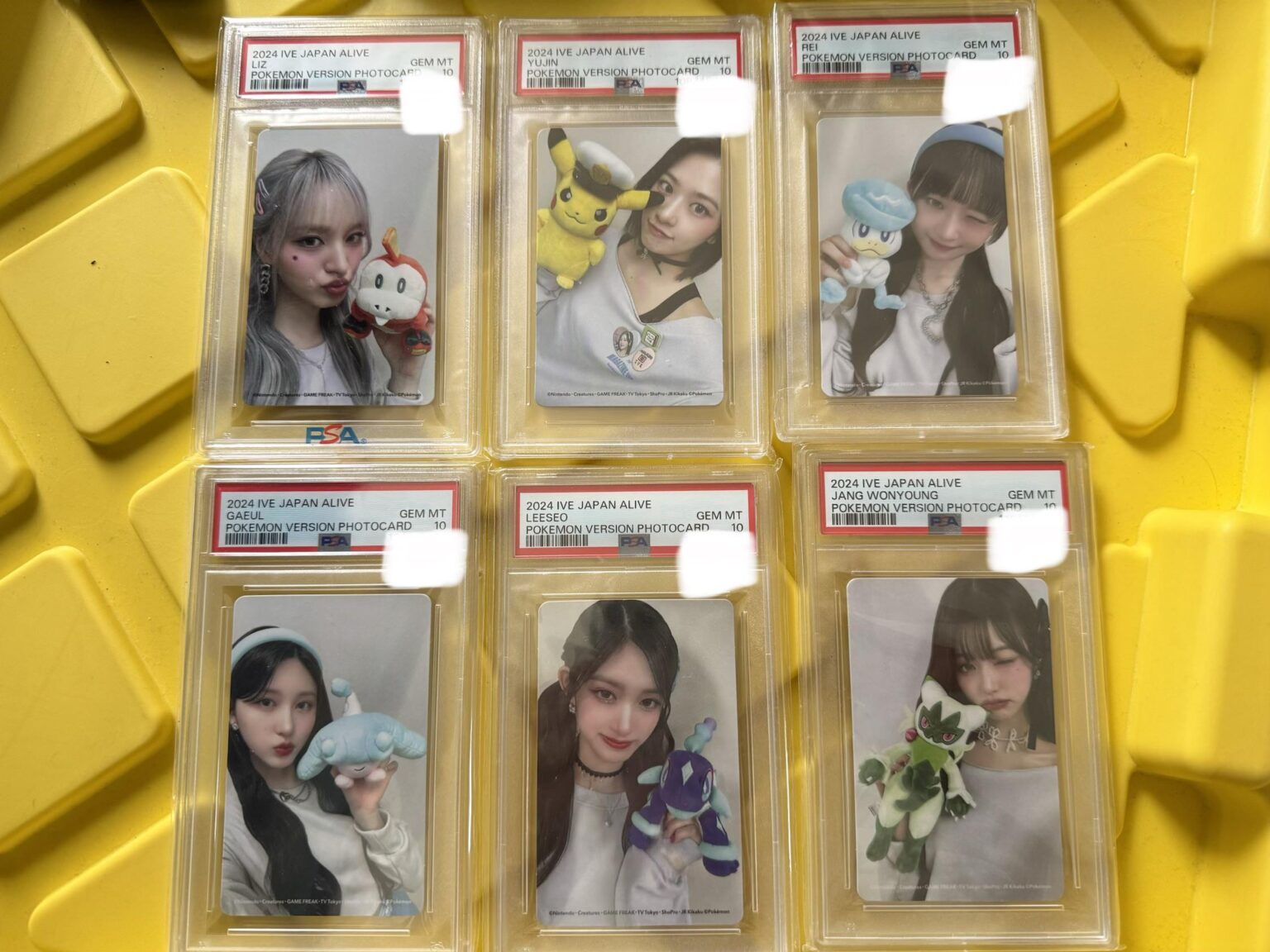 PSA 10 إيف بوكيمون