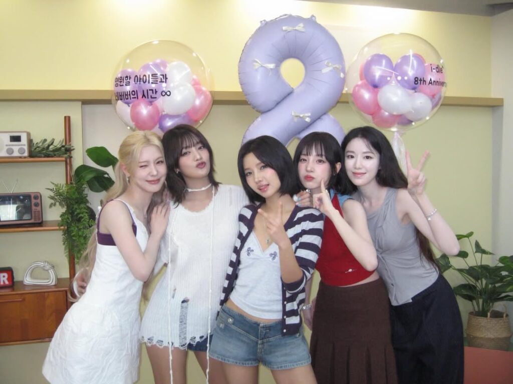 260502 تحديث مييون على الانستقرام مع i-dle