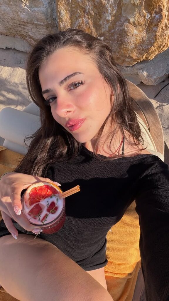 Ecem Öz