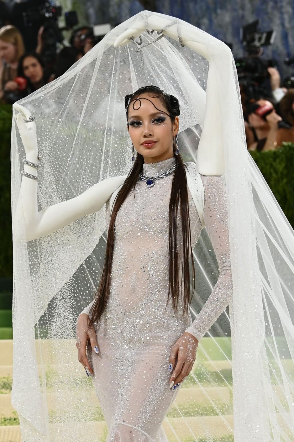 260504 ليزا تصل إلى حفل Met Gala 2026