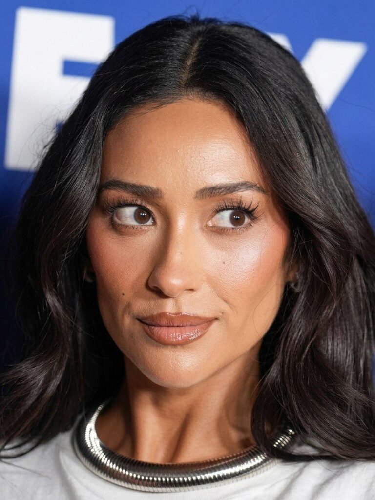 Shay Mitchell