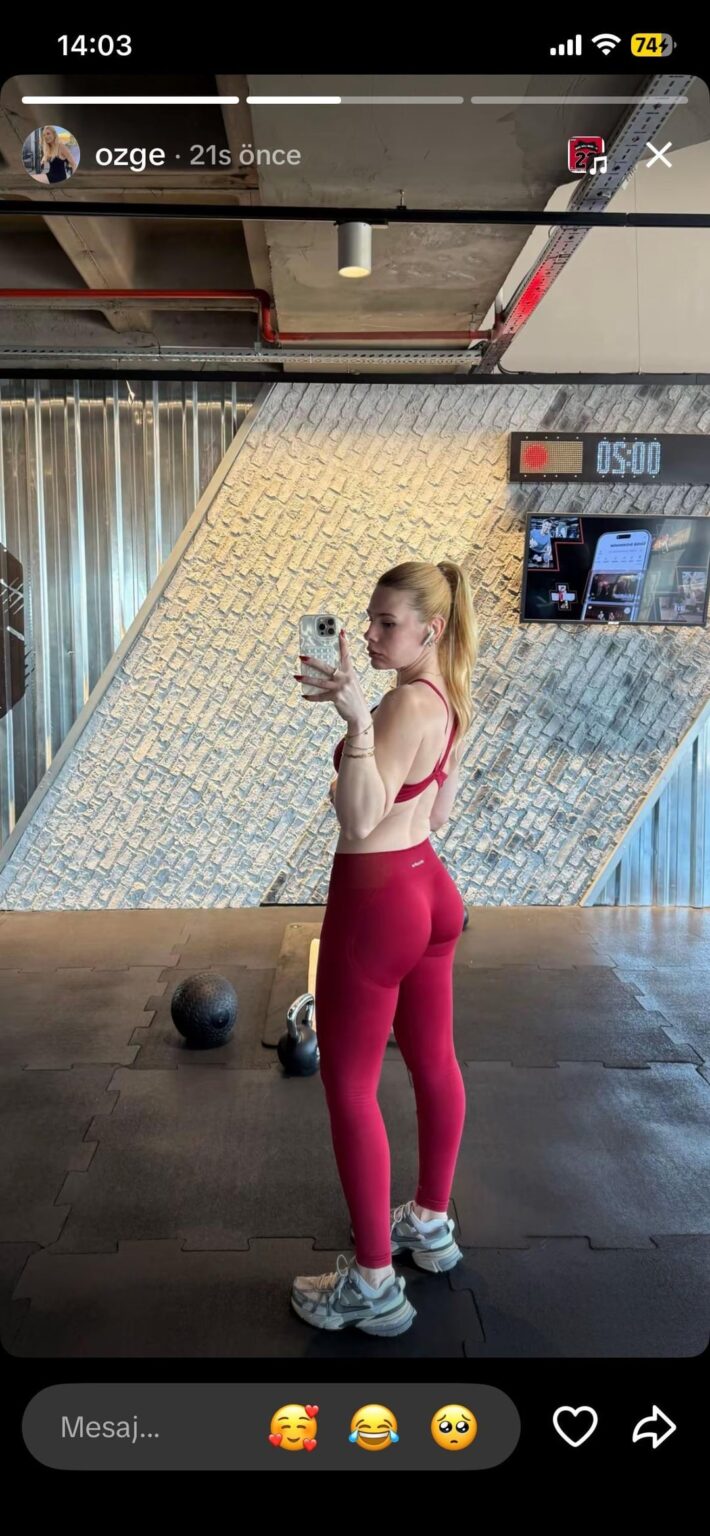 Özge Atacan gym