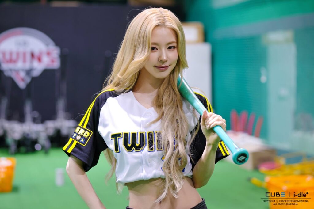 260507 i-dle خلف الصورة - Miyeon LG Twins الحفلة الأولى خلف الكواليس ♡