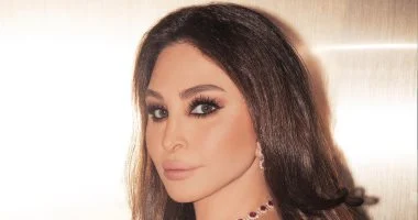 إليسا تسجل أغنية جديدة في بيروت مع زعماء الفن وروّاد الإبداع