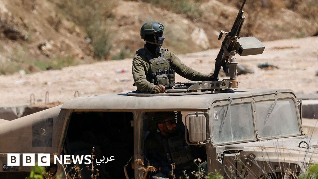نتنياهو يؤكد بقاء قواته “للضرورة” تزامناً مع غارات عنيفة على الجنوب، وبن غفير يدعو لـ”إحراق كل لبنان” نتنياهو يؤكد بقاء قواته "للضرورة" تزامناً مع غارات عنيفة على الجنوب، وبن غفير يدعو لـ"إحراق كل لبنان"