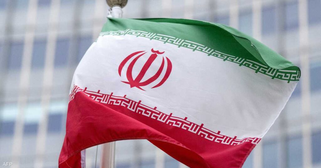 مصادر: اتفاق إيران يتضمن صندوقا استثماريا بـ300 مليار دولار مصادر: اتفاق إيران يتضمن صندوقا استثماريا بـ300 مليار دولار