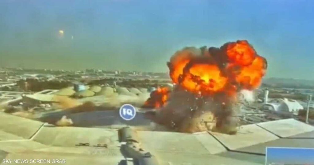 بالفيديو.. لحظة استهداف مطار الكويت