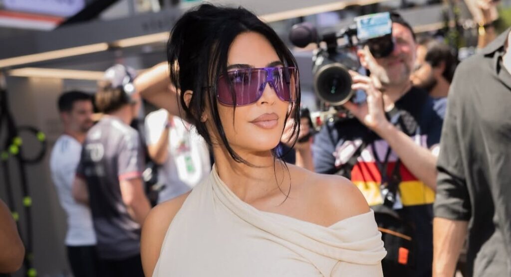Kim Kardashian تعلن انضمامها إلى عالم WAGs الفورمولا 1 بإط...