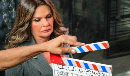 يسرا تعود إلى السينما بفيلم الست لما وسط حشد كبير من النجوم يسرا-تعود-إلى-السينما-بفيلم-الست-لما-وسط-حشد-كبير-من-النجوم