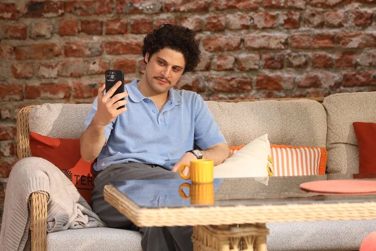 مسلسل «حب محتمل» الحلقة الأولى.. قرار يغيّر حياة ديفني - صورة 3