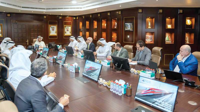«ديوا» و«الاتحاد للقطارات» تبحثان التعاون في البنية التحتية المتكاملة «ديوا» و«الاتحاد للقطارات» تبحثان التعاون في البنية التحتية المتكاملة