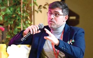 سعود السنعوسي في ضيافة «حديث المكتبات» بدبي