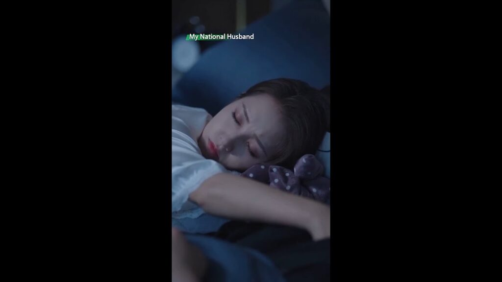 😳💞 هذا يبدو غامضًا ورومانسيًا جدًا  #verticaldrama #shortdrama #mustwatch#MicroDrama #cdrama