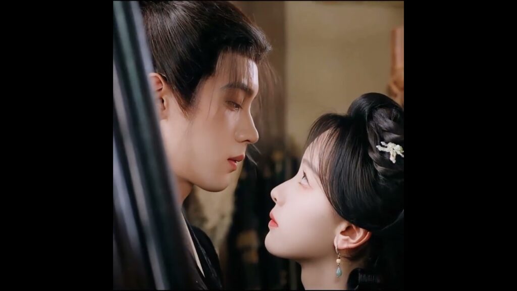 😍😍💕💕 #ChenDuling #ZhouYiran #من_الرماد_الى_العرش #AshesToCrown #翘楚 #shorts #cdrama #youku