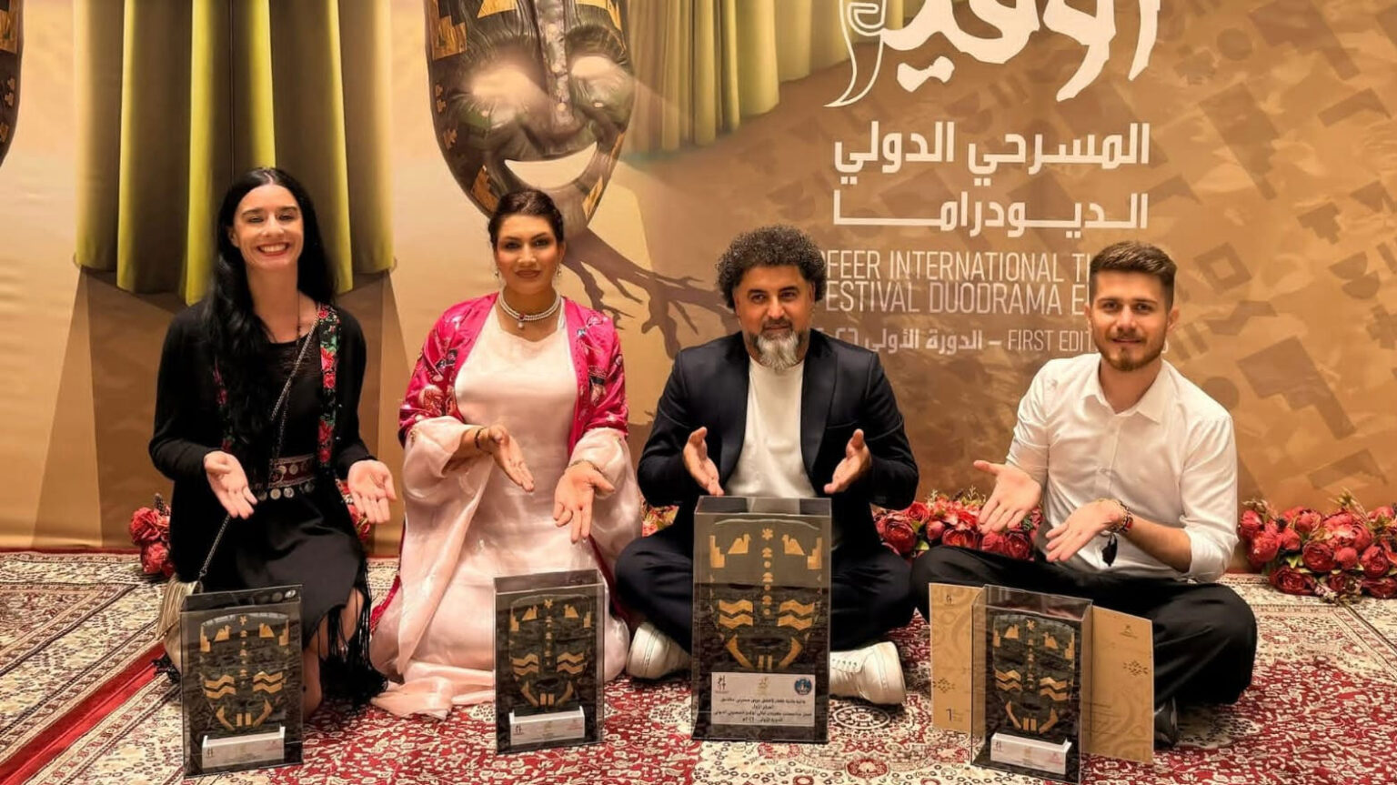 المسرحية الكوردية “سلمى” تحصد 4 جوائز دولية بسلطنة عمان المسرحية الكوردية "سلمى" تحصد 4 جوائز دولية بسلطنة عمان